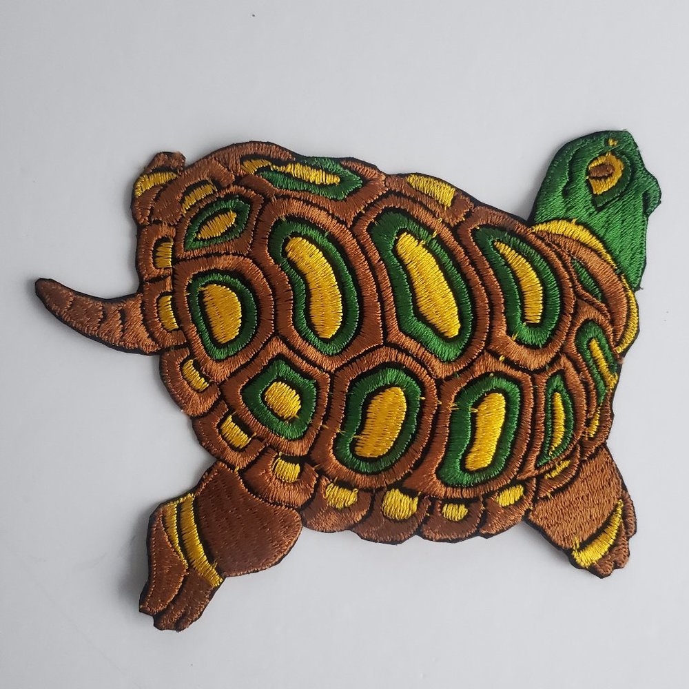 STUNNING Large Embroidered Turtle Patch Tortoise Applique Nature Pond Ecosystem